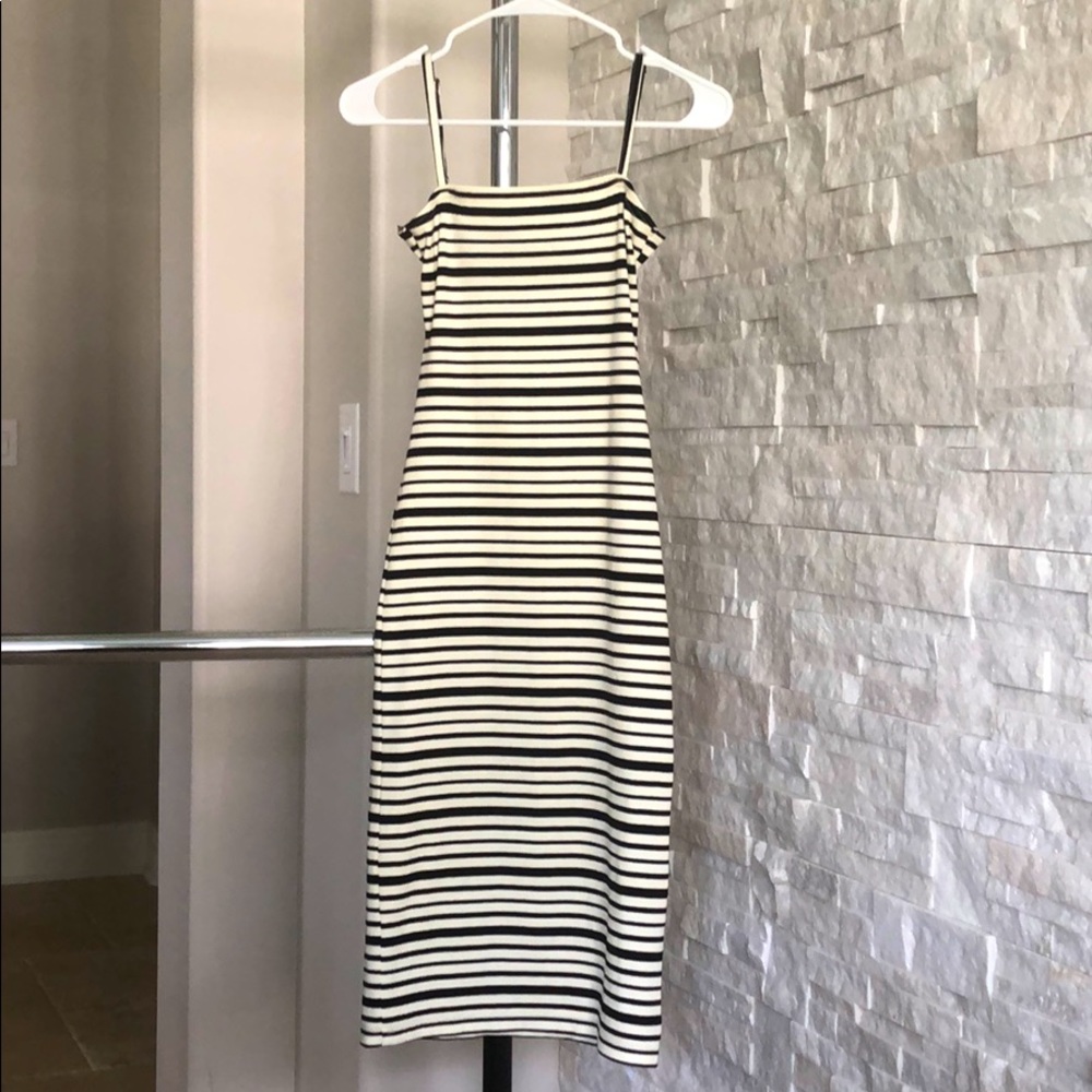 NWT Billabong Midnight Tropic Midi Dress